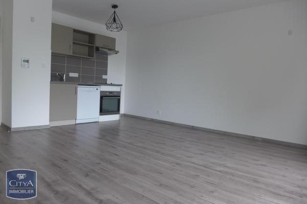 Appartement à louer 2 pièces 43.87m²