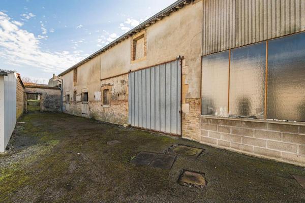 Corps de ferme, maison et dépendances