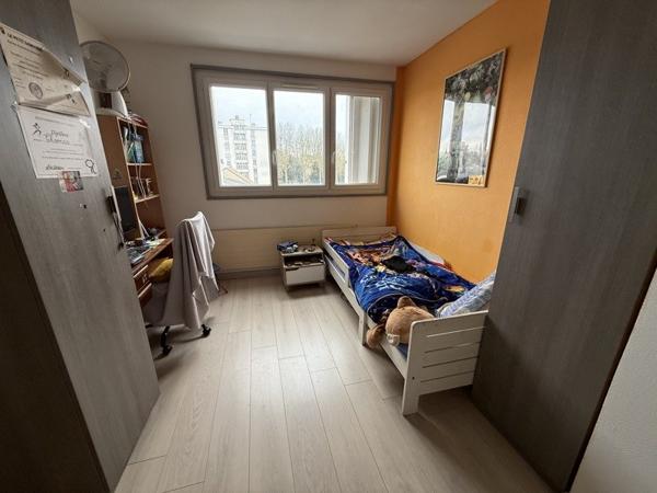 Appartement à vendre |  Châteauroux |  5 pièces | 124 m²