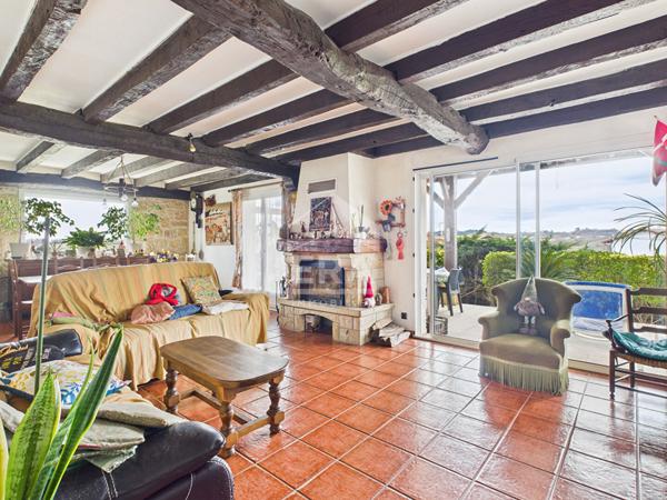 VILLEFRANQUE - Vente Maison individuelle de construction traditionnelle avec sous-sol total