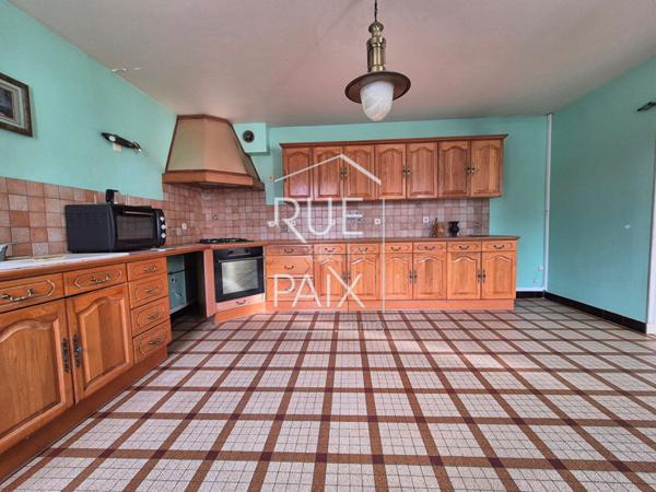 86200 CHALAIS Maison Chalais 4 pièce(s) 110 m2