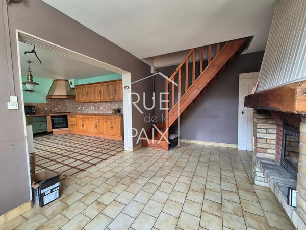 86200 CHALAIS Maison Chalais 4 pièce(s) 110 m2
