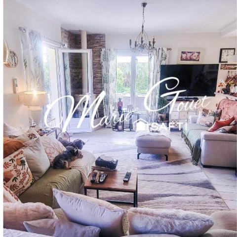 Maison Saint Aygulf  aperçu mer