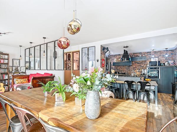 À vendre ? Maison de 170 m² exposée plein sud avec piscine et stationnement ? Secteur Les Olives, Marseille