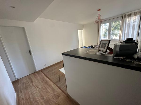 Superbe Appartement F4 de 64m² Entièrement Meublé et Refait à Neuf à Châteaudun 28200