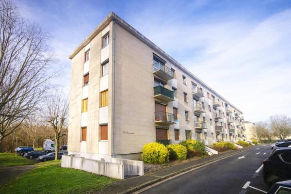 Dans le quartier très calme "des Jardins":
