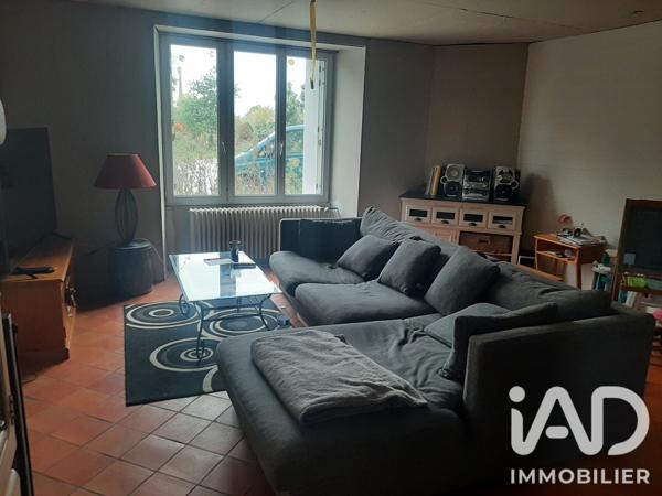 Maison à vendre 7 pièces 208 m² Clessé