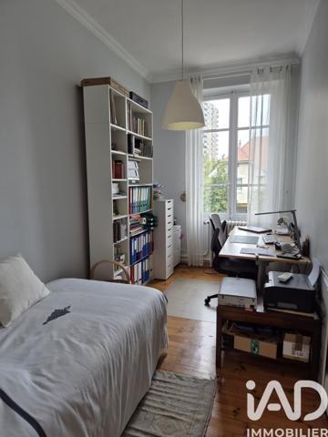 Maison à vendre 6 pièces 147 m² Grenoble