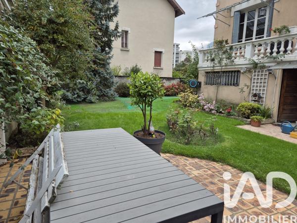 Maison à vendre 6 pièces 147 m² Grenoble