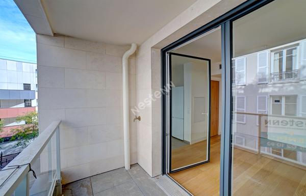 Appartement Studio 24.54 m² avec terrasse de 4 m² Asnières-sur-Seine