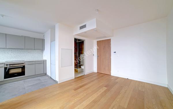 Appartement Studio 24.54 m² avec terrasse de 4 m² Asnières-sur-Seine