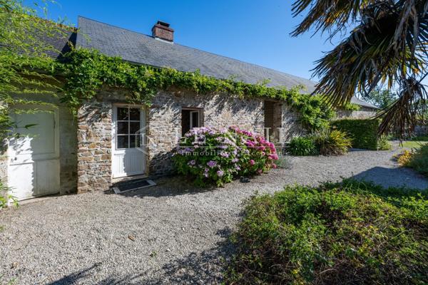 A 10 MINUTES DES PLAGES : Élégante maison XVIIIe dans un écrin de verdure