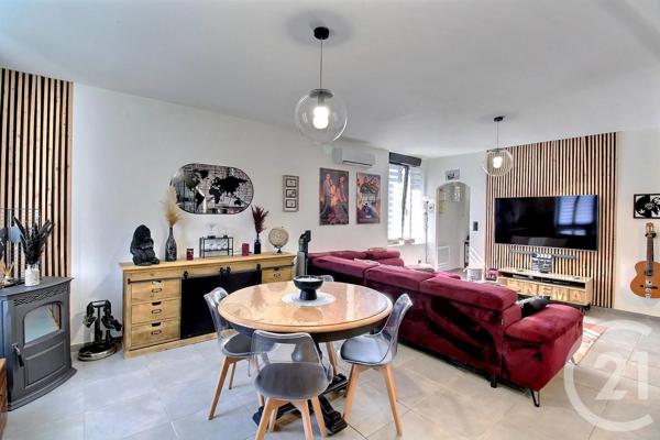 Maison à vendre  4 pièces - 119 m 2   FERE CHAMPENOISE  - 51
