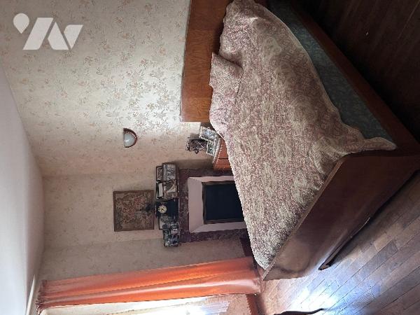 Maison d'habitation à Saint Denis Les Ponts