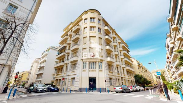 NICE - FLEURS : MAGNIFIQUE 4 PIÈCES DE 88 M² AVEC TERRASSE PLEIN SUD