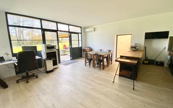 Maison à vendre    8 pièces •  Langon