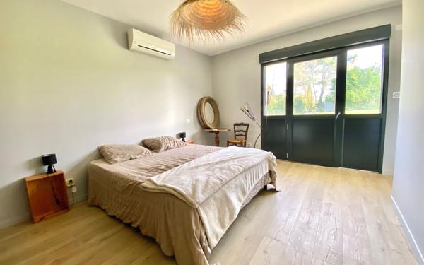 Maison à vendre    8 pièces •  Langon