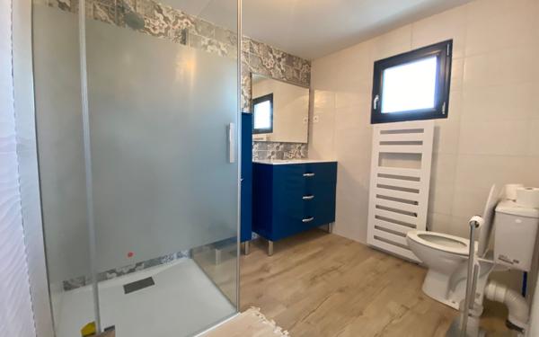 Maison à vendre    8 pièces •  Langon