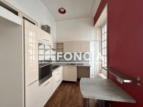 Location Appartement 4 pièces 110.39 m² - 15 ET 19 RUE DES CORDELIERS Poitiers 86000