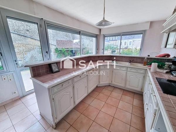 Maison de ville - Matha centre