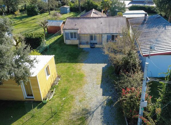 À vendre - Maison ancienne, 4 pièces située à Meschers-sur-Gironde (17132)