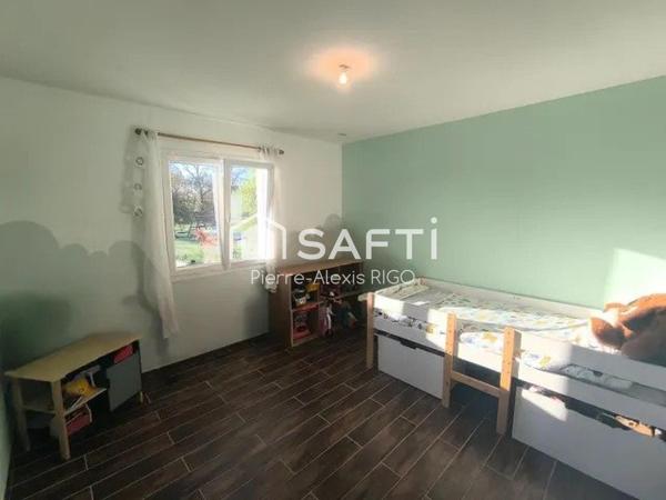 Maison 5 pièces, 4 chambre, 153m²