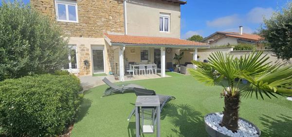 MAISON EN PIERRE 220M2 HAB.