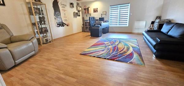 MAISON EN PIERRE 220M2 HAB.