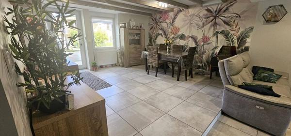 MAISON EN PIERRE 220M2 HAB.