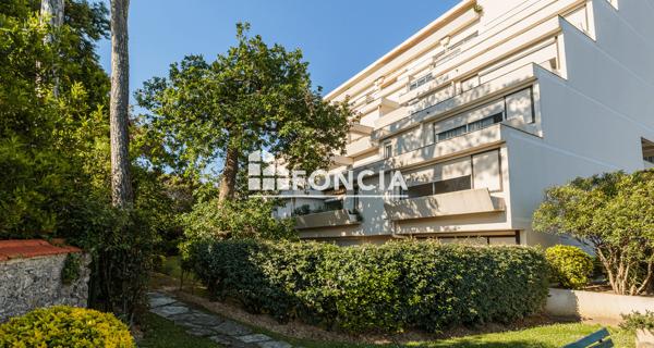 À vendre Studio 32.6 m² - Biarritz 64200