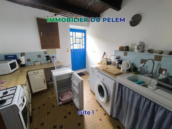 Locarn (22340) Vie de plain-pied avec gîtes et piscine chauffée