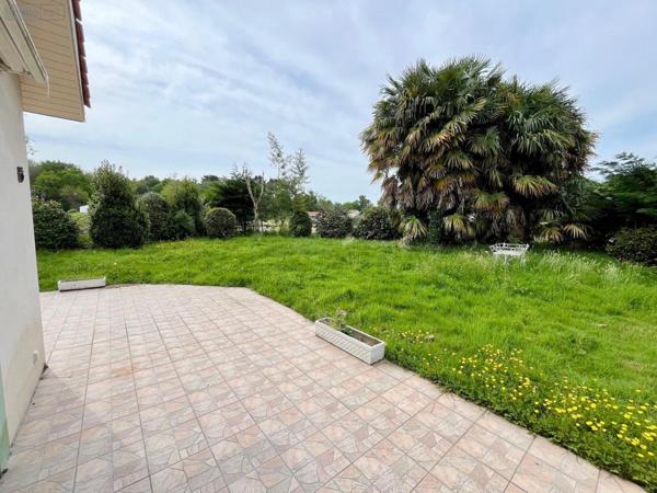 Maison individuelle à vendre à Challans en Vendée (85300), ref : 998/M/2355-85092