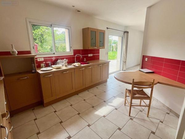 Maison individuelle à vendre à Challans en Vendée (85300), ref : 998/M/2355-85092