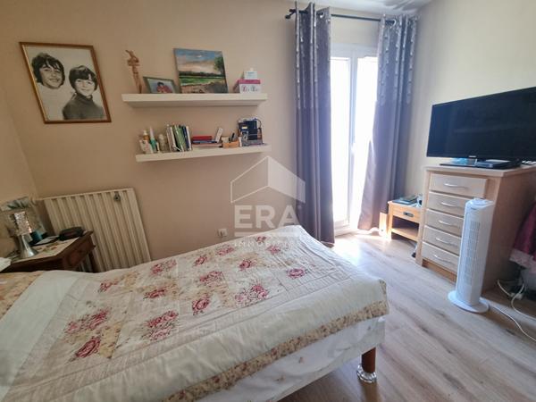 À vendre : Appartement 5 pièces avec vue sur l'étang à Martigues