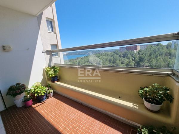 À vendre : Appartement 5 pièces avec vue sur l'étang à Martigues