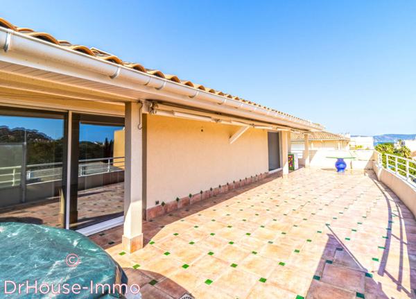 Appartement à vendre 3 pièces de 101 m²