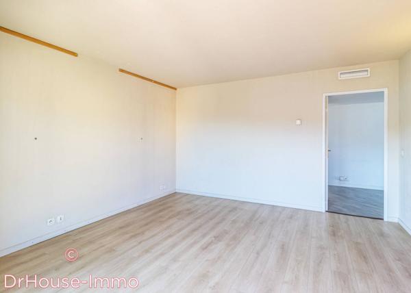 Appartement à vendre 3 pièces de 101 m²