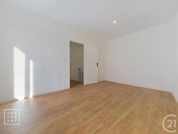 Maison à vendre  3 pièces - 78 m 2   ST LAURENT DE LA SALANQUE  - 66