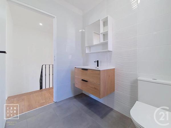 Maison à vendre  3 pièces - 78 m 2   ST LAURENT DE LA SALANQUE  - 66