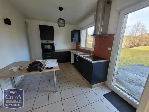 Maison à louer 4 pièces 85.02m² Arras (62000)