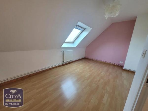 Maison à louer 4 pièces 85.02m² Arras (62000)