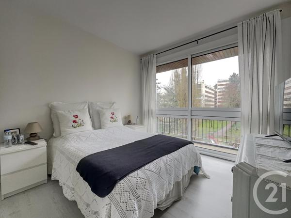 Appartement F3 à vendre  3 pièces - 55 m2 LA CELLE ST CLOUD - 78