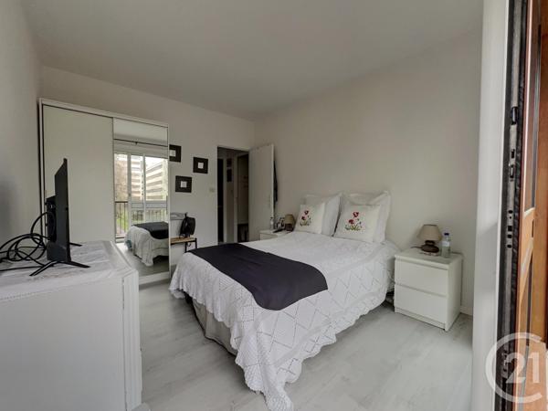 Appartement F3 à vendre  3 pièces - 55 m2 LA CELLE ST CLOUD - 78