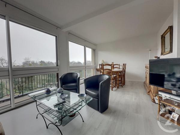 Appartement F3 à vendre  3 pièces - 55 m2 LA CELLE ST CLOUD - 78