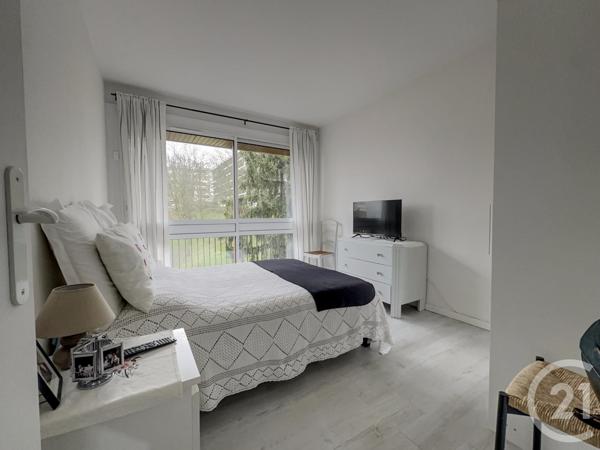 Appartement F3 à vendre  3 pièces - 55 m2 LA CELLE ST CLOUD - 78