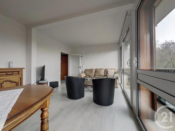 Appartement F3 à vendre  3 pièces - 55 m2 LA CELLE ST CLOUD - 78