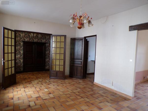 Maison de ville à vendre à Sedan dans les Ardennes (08200), ref : 4079M