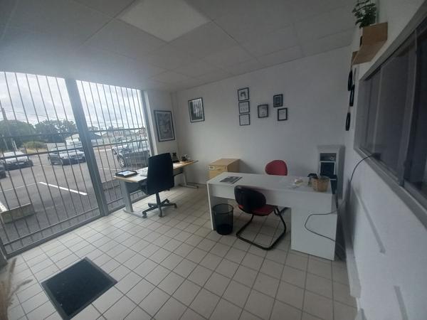 Local commercial La Roche Sur Yon - 400 m2 , La roche sur yon