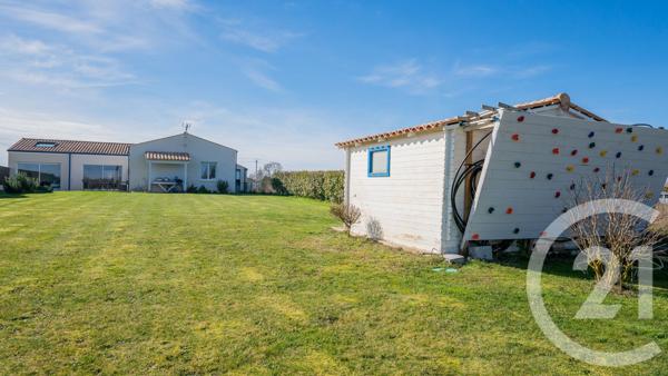 Maison à vendre  7 pièces - 177 m2 SAUJON - 17