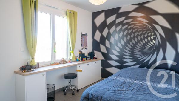 Maison à vendre  7 pièces - 177 m2 SAUJON - 17